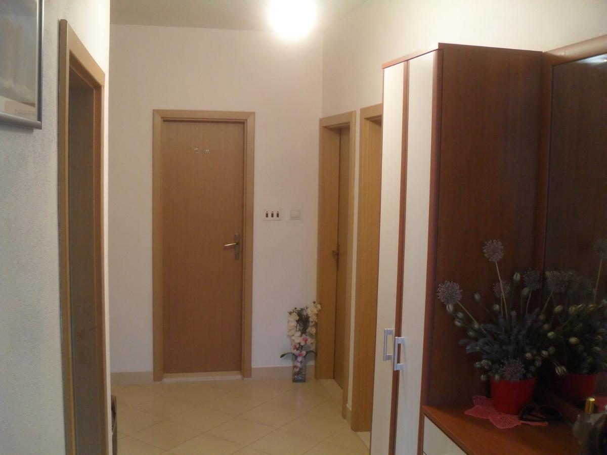 Apartman Igor Podgora Luaran gambar