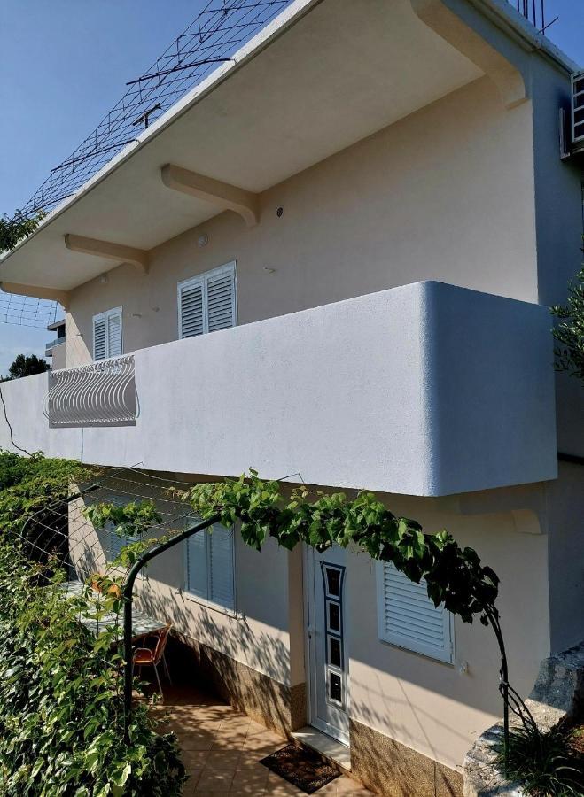 Apartman Igor Podgora Luaran gambar